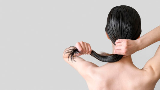 5 Best Winter Care Tips For Healthy Hair: Winter Hair Care Routine