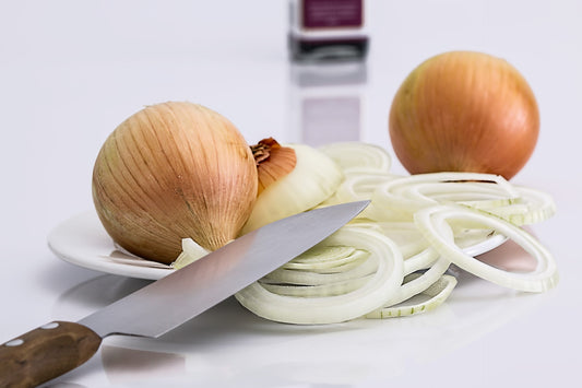 Onion Oil: Benefits of Onion Oil For Faster Hair Growth & Overall Health Of Hair
